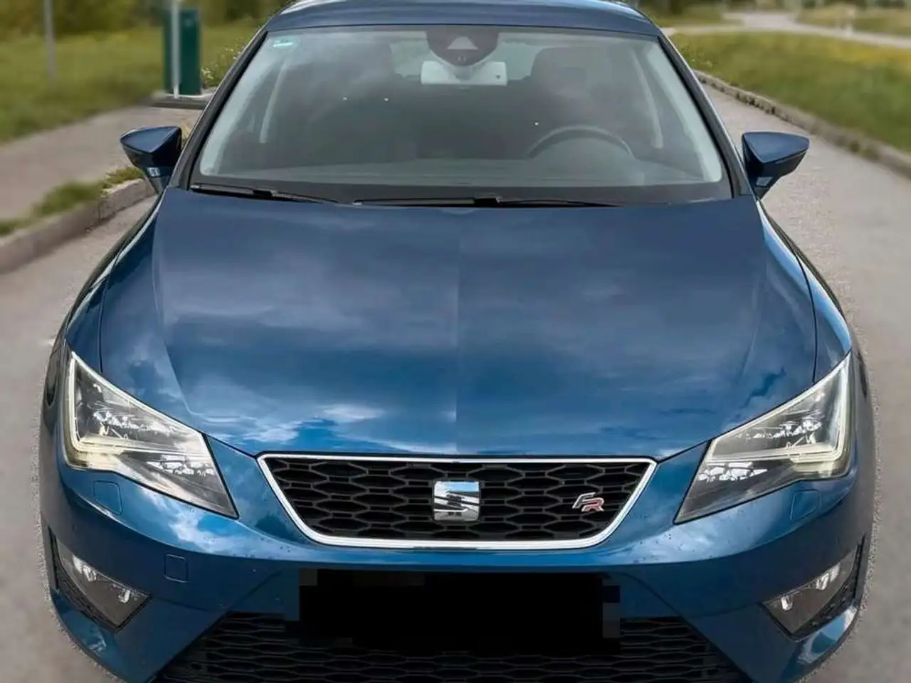 SEAT Leon ST 1.4 TSI S&S FR 140 — photo 1 of 12