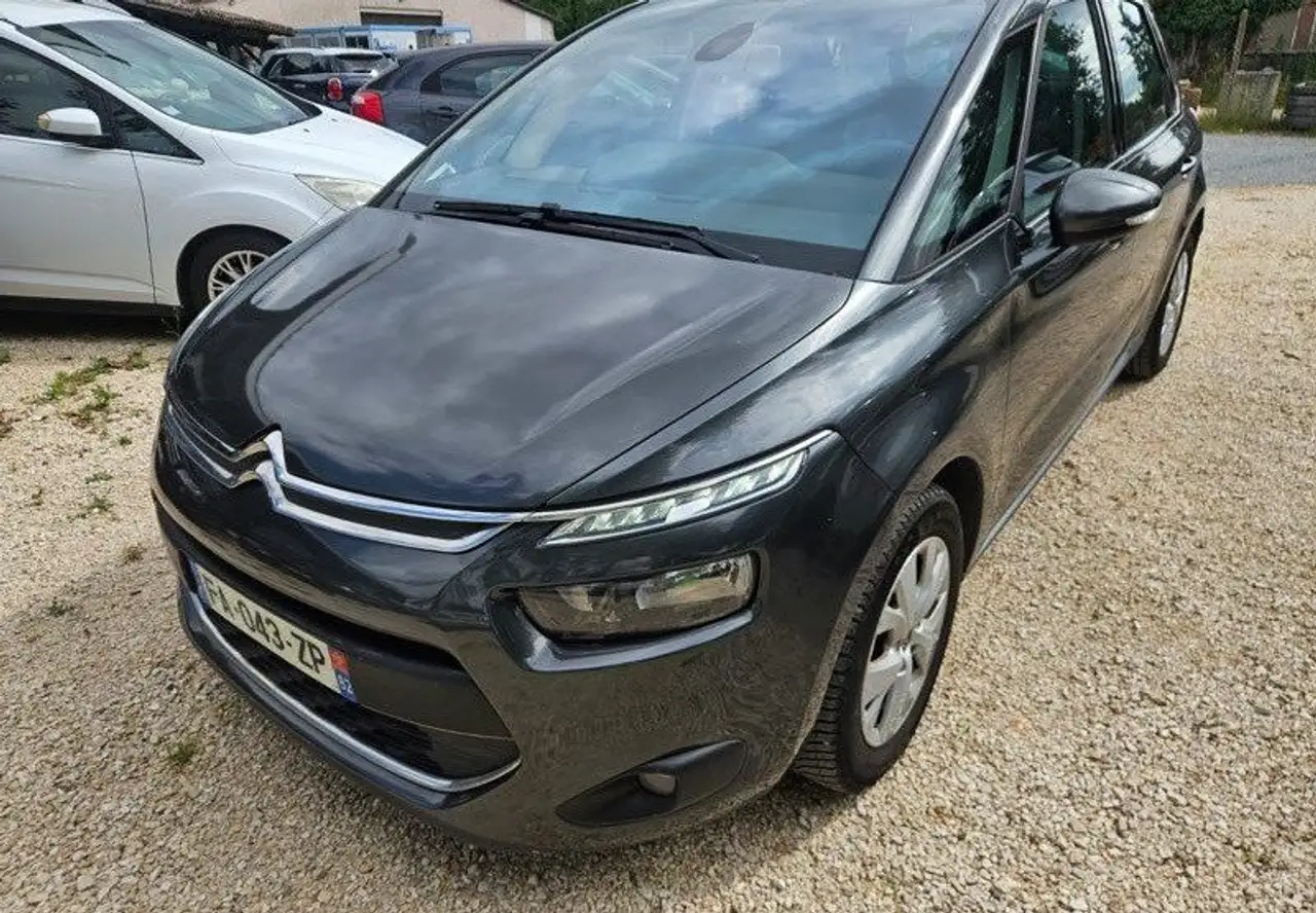 Citroen C4 Picasso Citroën 1.6 hdi 115 cv bvm6 confort — photo 1 of 4