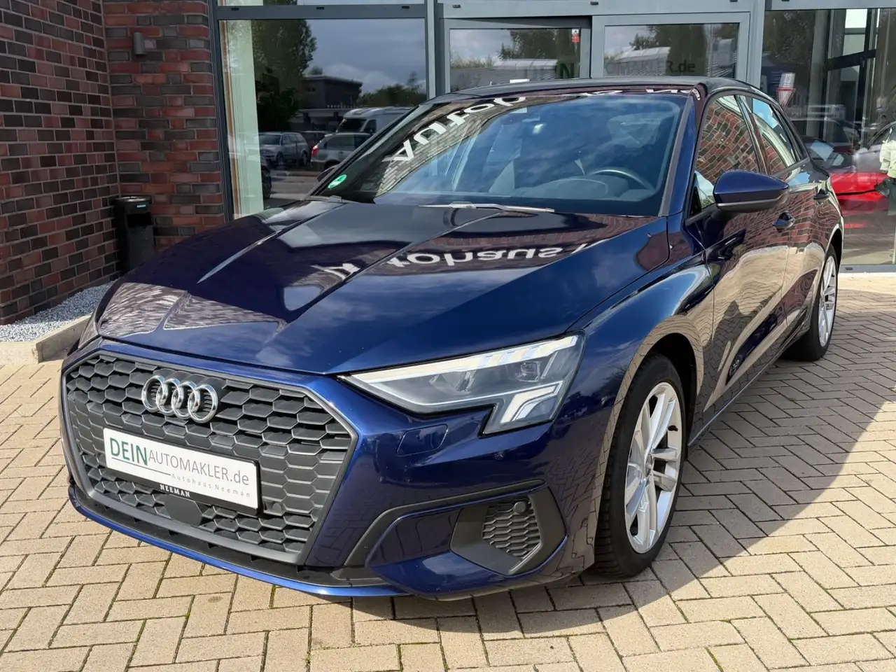 Audi A3 Sportback 35 TDI *Leder*LED*ACC* — photo 1 of 24