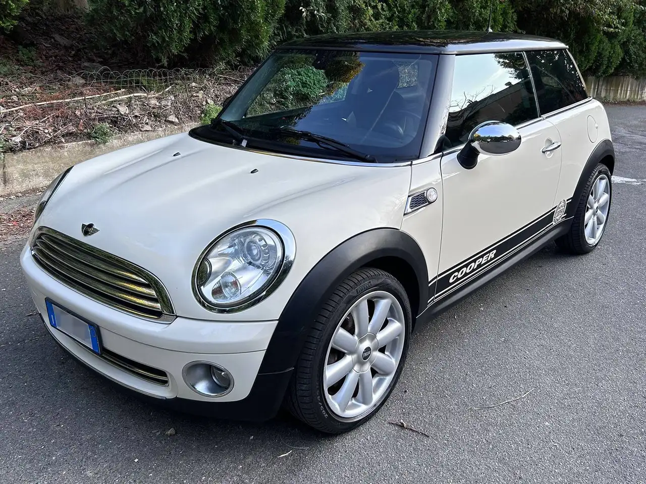 MINI Cooper Mini 1.6 Cooper Pepper 120cv — photo 1 of 15