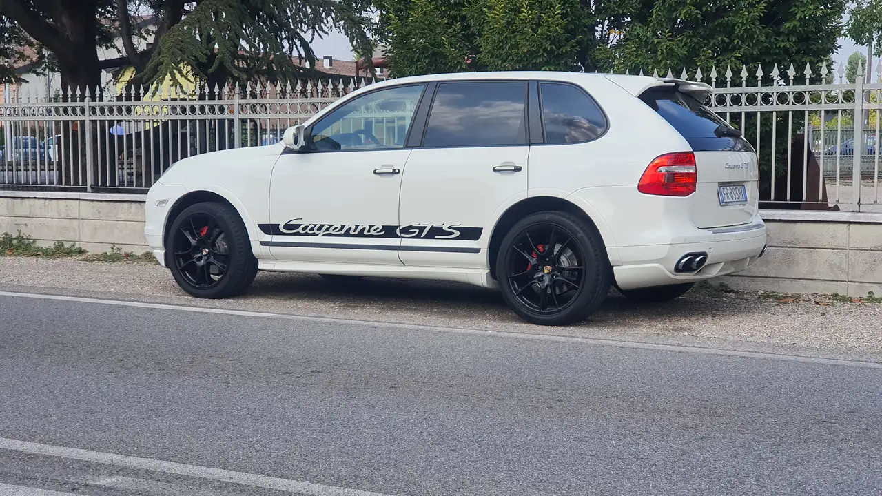 Porsche Cayenne GTS V8 4.8 405cv
