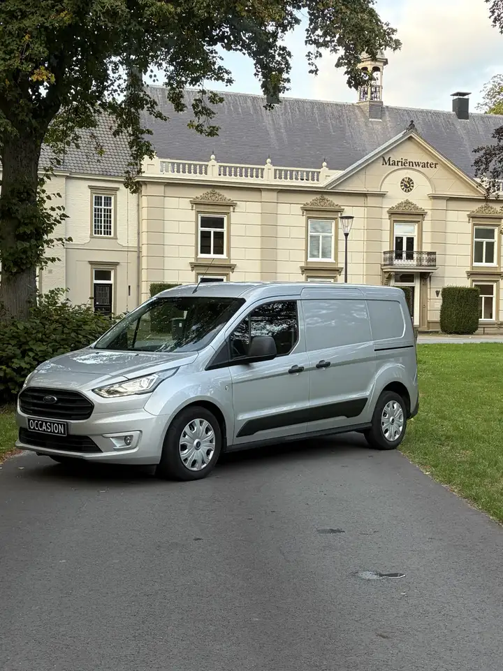 Ford Transit Connect 210 L2 S&S Trend — photo 1 of 19
