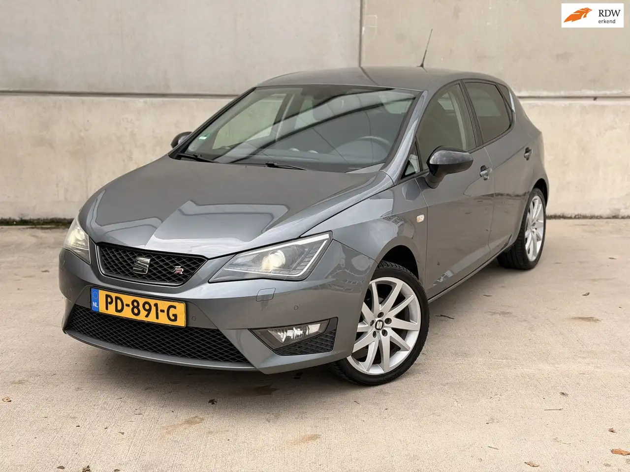 SEAT Ibiza 1.0 EcoTSI FR Ori NL NAP APK CarPlay Stoelverwarmi — photo 1 of 28