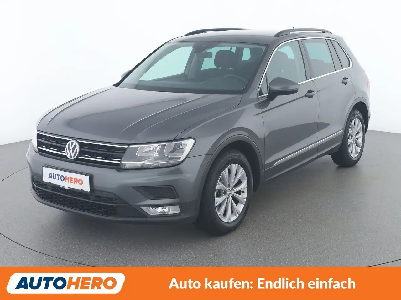 Volkswagen Tiguan 2.0 TDI Comfortline BlueMotion Tech — photo 1 of 30