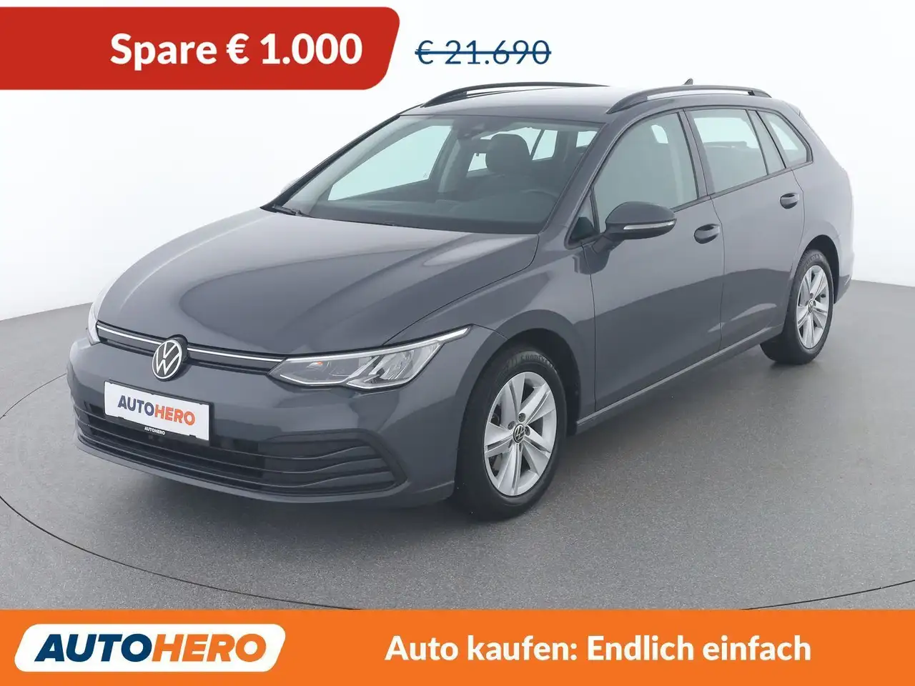 Volkswagen Golf 1.5 eTSI ACT Life — photo 1 of 29
