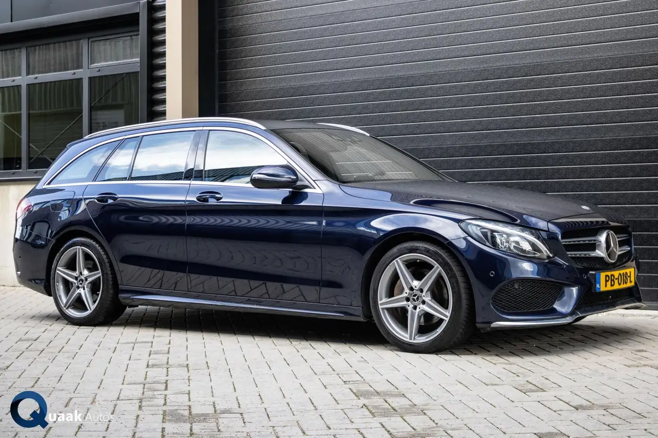 Mercedes-Benz C 180 Estate AMG Sport Edition — photo 1 of 40