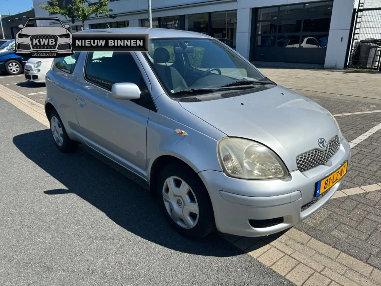 Toyota Yaris 1.0 VVT-i Sol Apk Weing KM NAP — photo 1 of 11