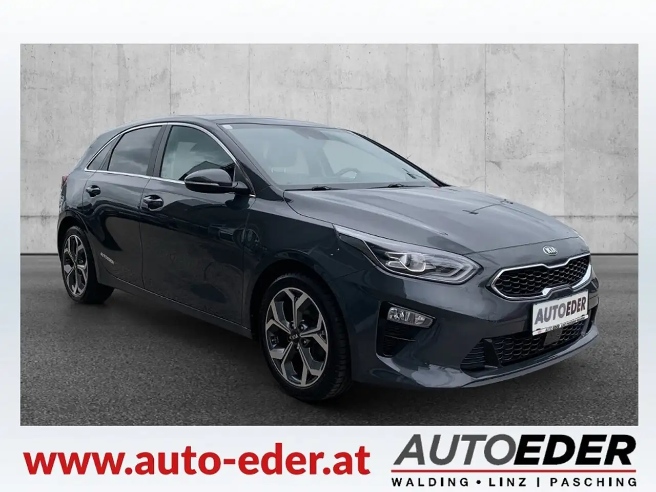 Kia Ceed / cee'd ceed 1,4 TGDI Platin — photo 1 of 17
