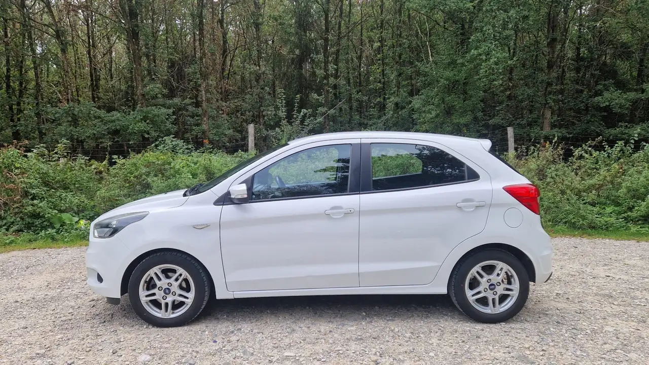 Ford Ka/Ka+ Ka+ | SHZ | Klima | inkl Winterreifen — photo 1 of 11