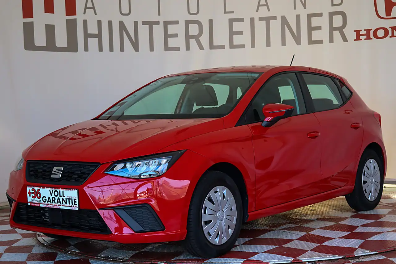 SEAT Ibiza Reference / LED / LANE ASSIST / DAB — photo 1 of 30