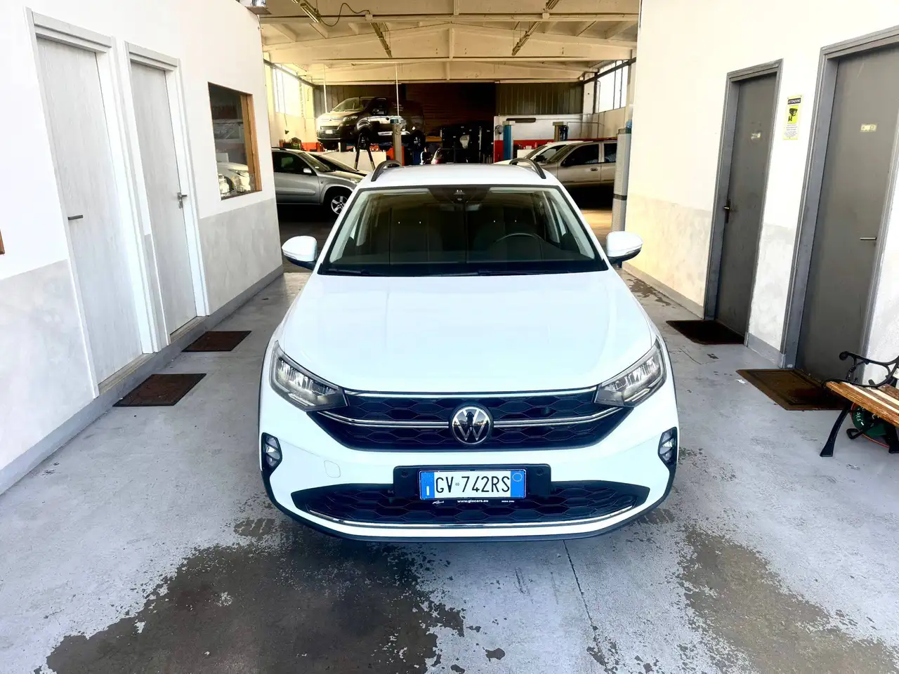 Volkswagen Taigo Taigo 1.0 tsi Life 110cv — photo 1 of 15