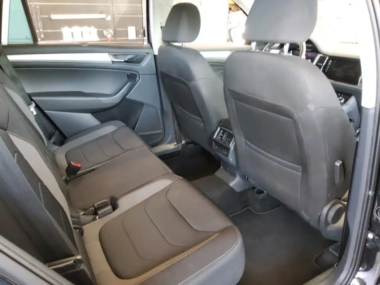 2022 Skoda Kodiaq Tour 4x4 Matrix/STANDH/AHK/PANO/4xSHZ, photograph 7