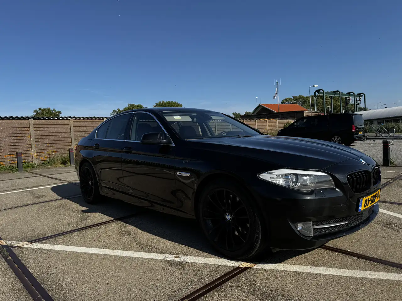 BMW 528 528i Sport-Aut. — photo 1 of 5