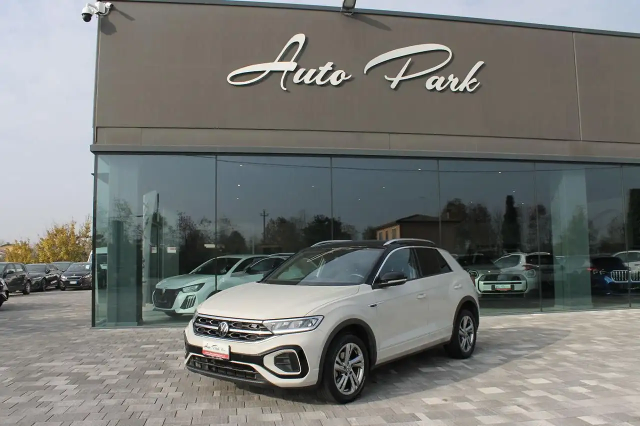 Volkswagen T-Roc 2.0 TDI 115cv R-Line — photo 1 of 15