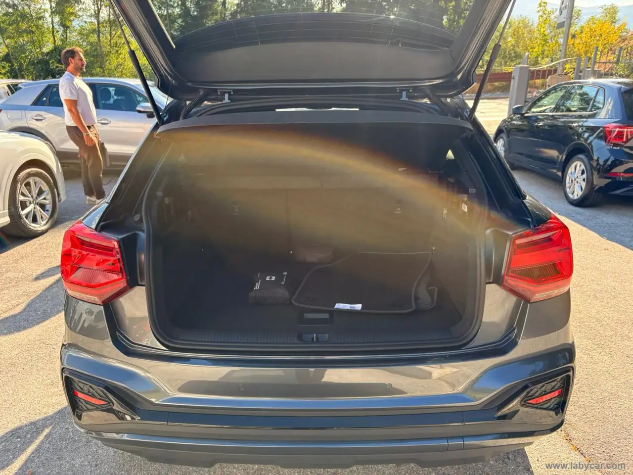 2026 Audi Q2 35 TDI S tronic Identity Black, photograph 10