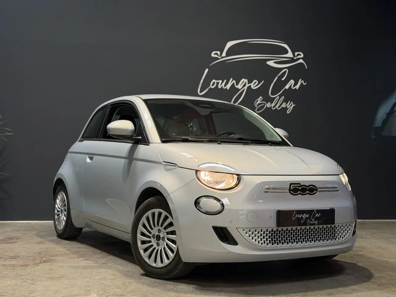Fiat 500 NOUVELLE MY23 SERIE 2 e 118 ch/ 42 KW - Pack Confort - Caméra de recul - Sièges chauffants - TVA Récupérable - — photo 1 of 29