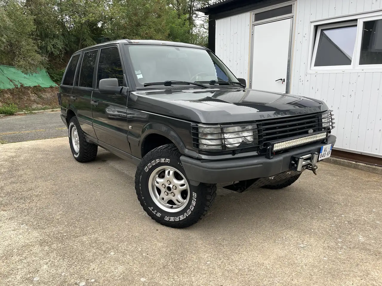 Land Rover Range Rover 4.0 V8 Hastings A — photo 1 of 12