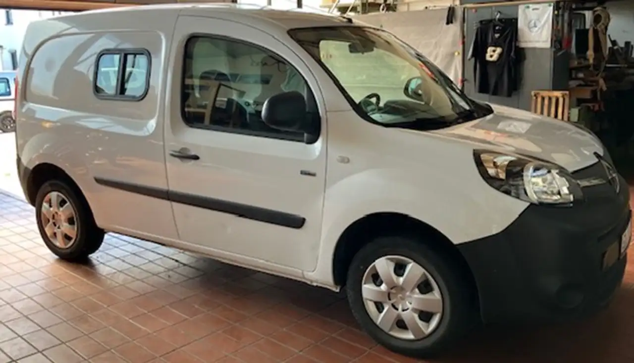 Renault Kangoo Z.E. Kangoo Z.E. 33 (mit Batterie) — photo 1 of 5