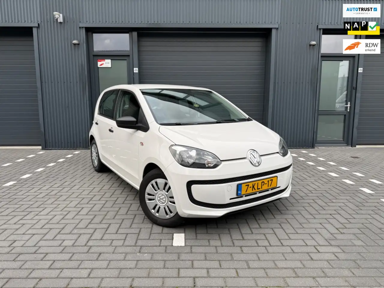 Volkswagen up! 1.0 take up!|Airco|APK 9/27|100% Dealer onderhoude — photo 1 of 15