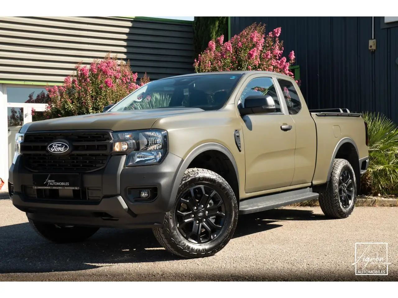 Ford Ranger XLT 3.0 V6 EcoBlue - 240 - BVA SUPER CABINE TVA RECUPERABLE - à partir de 488 euros — photo 1 of 32