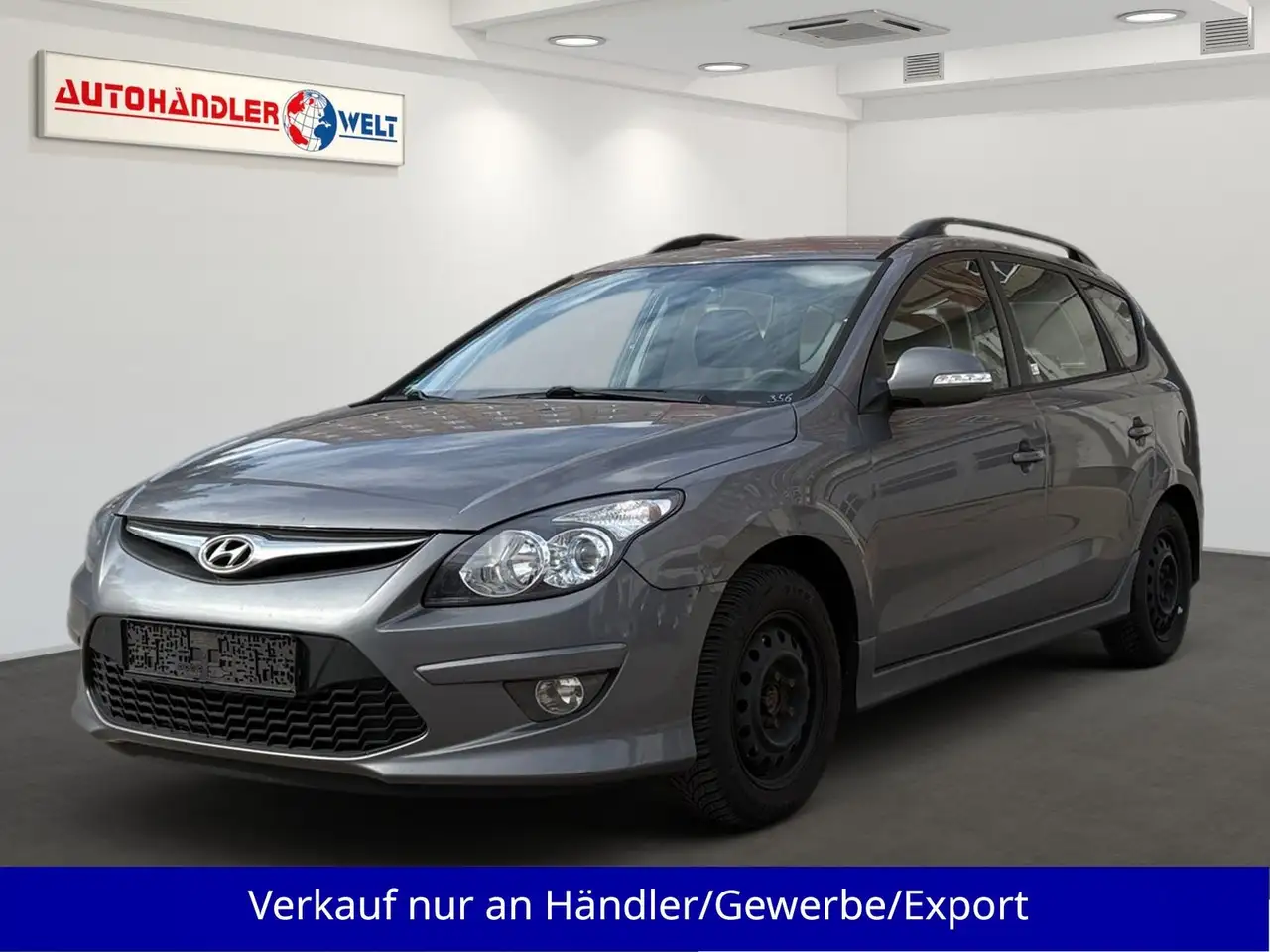 Hyundai i30 Kombi 1.4i AAC SHZ T-Leder PDC — photo 1 of 20