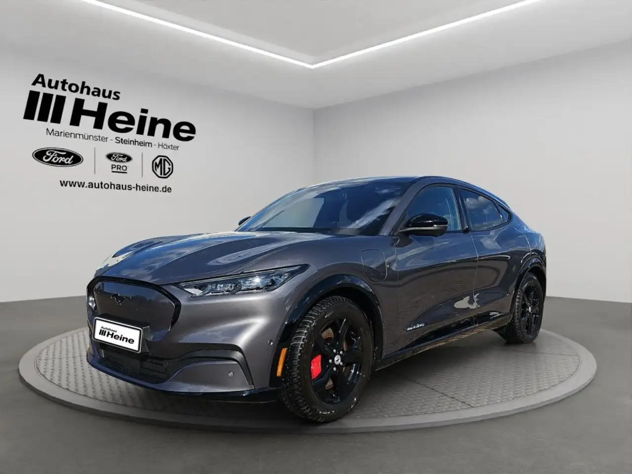 Ford Mustang Mach-E AWD Ext.Range +TECHNO-P. 2+ — photo 1 of 19