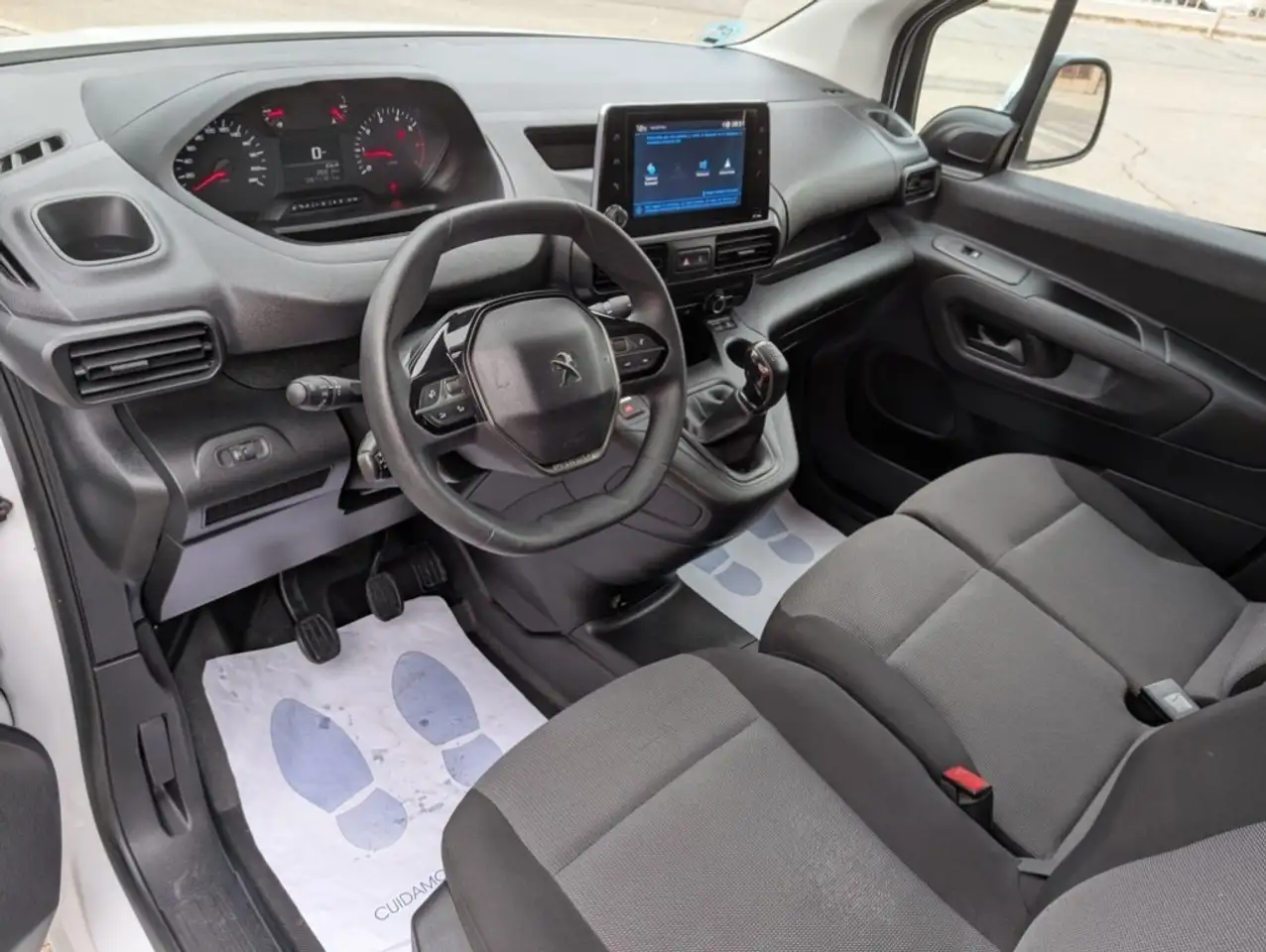 Peugeot Partner 1.5BlueHDI Premium Standard 1000kg 100 — photo 1 of 25