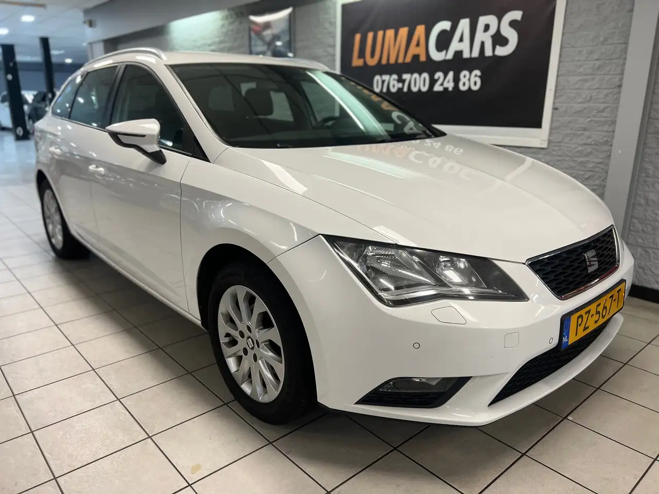SEAT Leon ST 1.2 TSI Reference Business | Navi | Cruise |PDC — photo 1 of 22