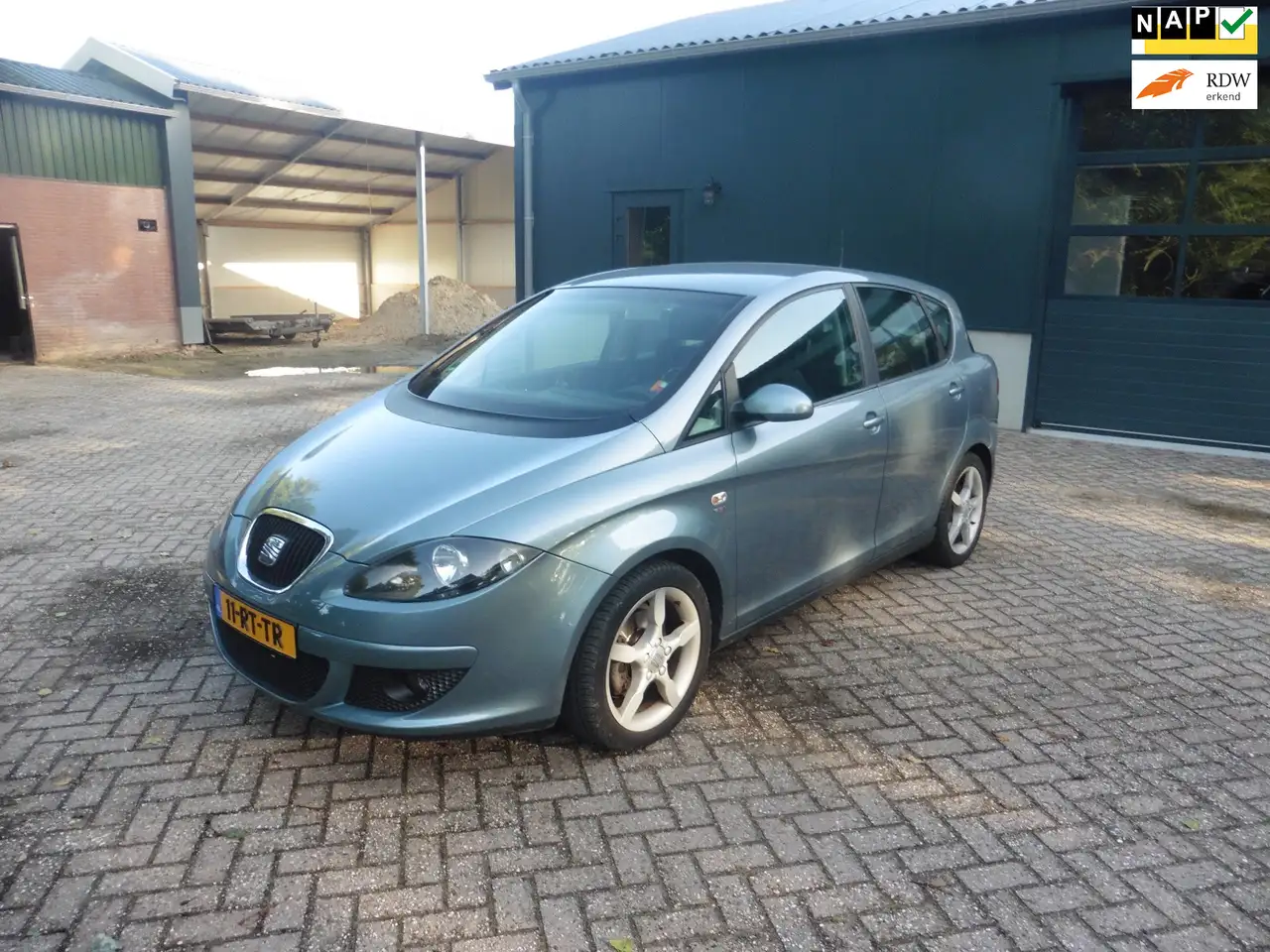 SEAT Toledo 2.0 FSI Stylance — photo 1 of 10