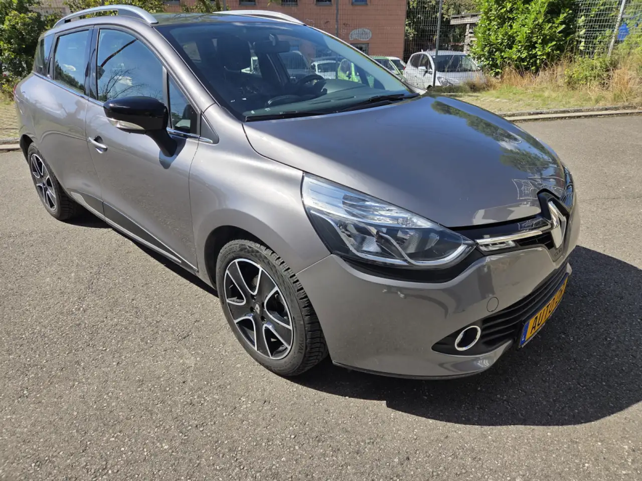 Renault Clio Estate 90 CV Garantie 12 Mois — photo 1 of 23