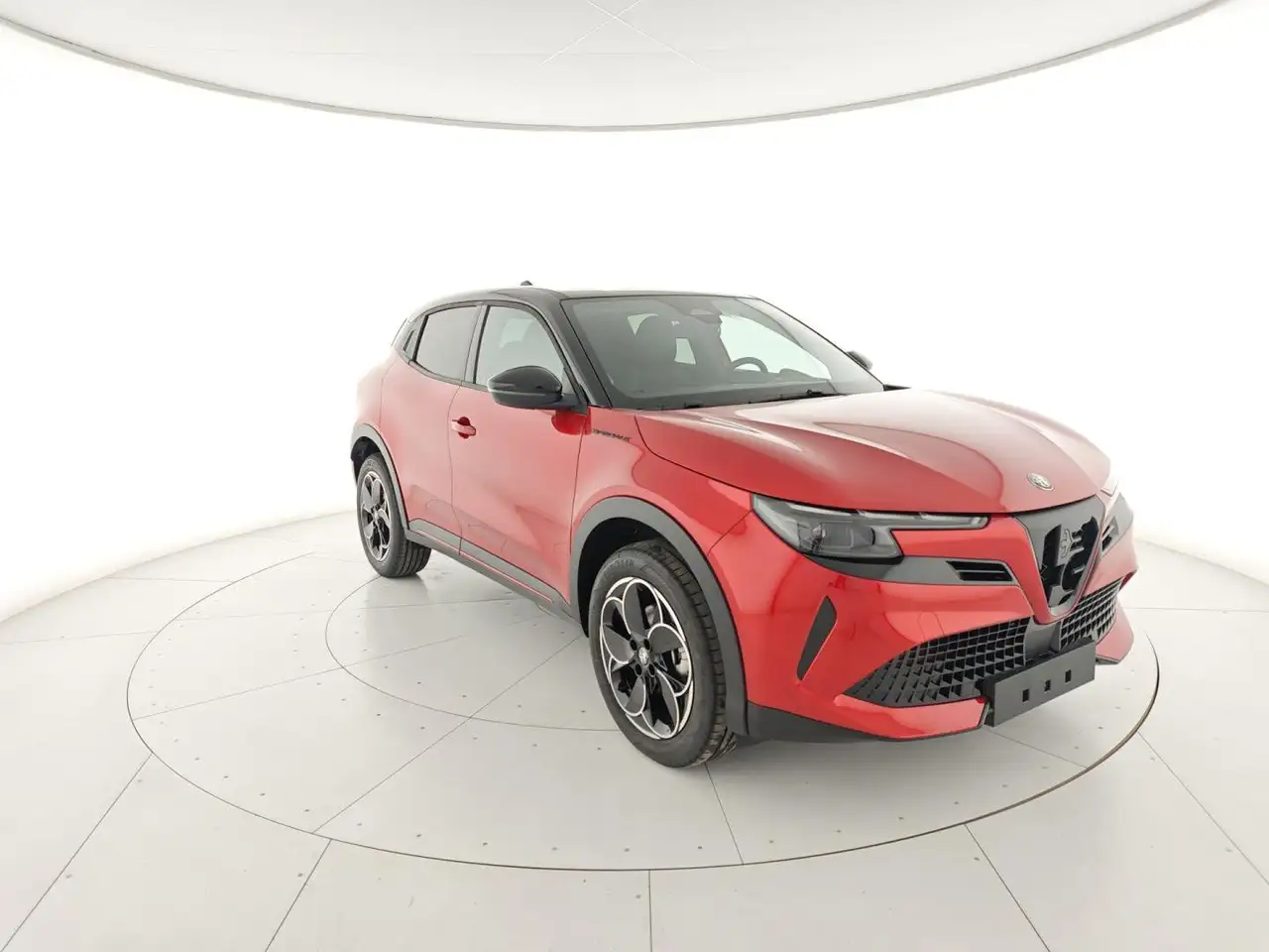 Alfa Romeo Junior 1.2 145 CV Hybrid eDCT6 Speciale + Tetto bicolor Nero — photo 1 of 15