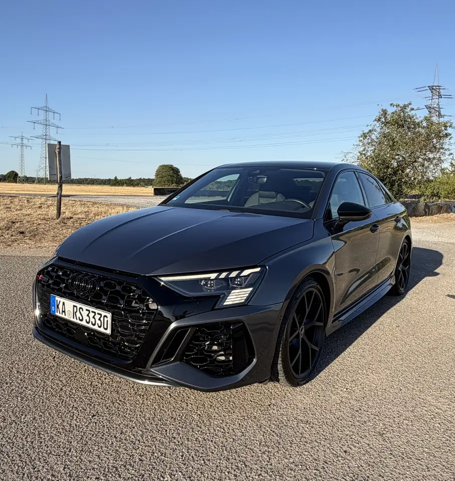 Audi RS3 2.5 TFSI Quattro, MATRIX, RS-AGA, Garantie 07/27 — photo 1 of 18