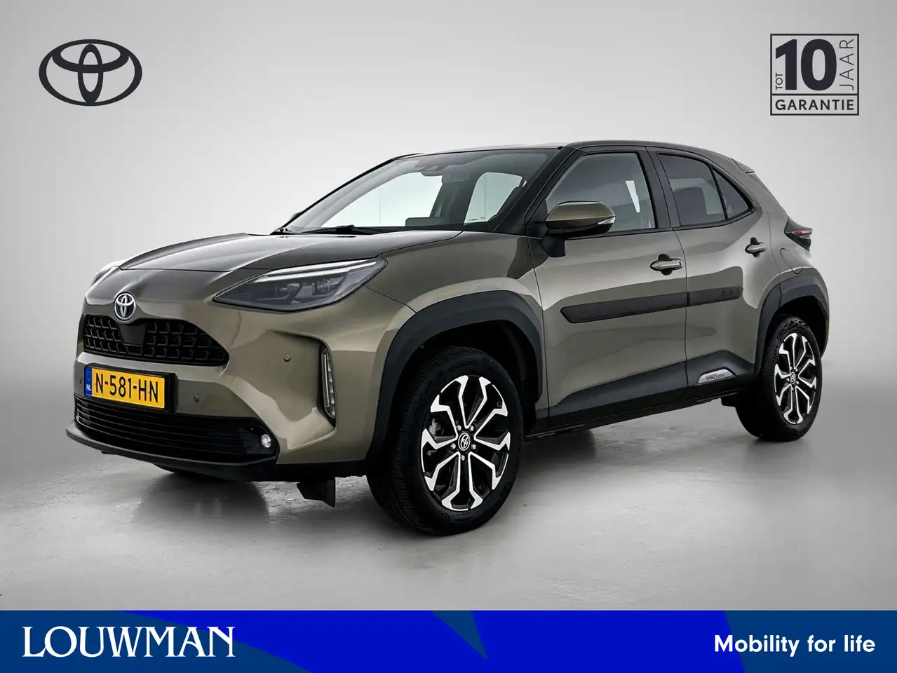 Toyota Yaris Cross 1.5 Hybrid First Edition | NL dealeronderhouden | — photo 1 of 40