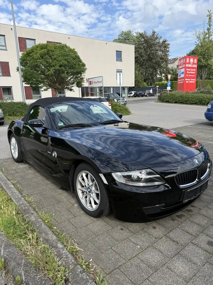 BMW Z4 roadster 2.5i Aut. — photo 1 of 6