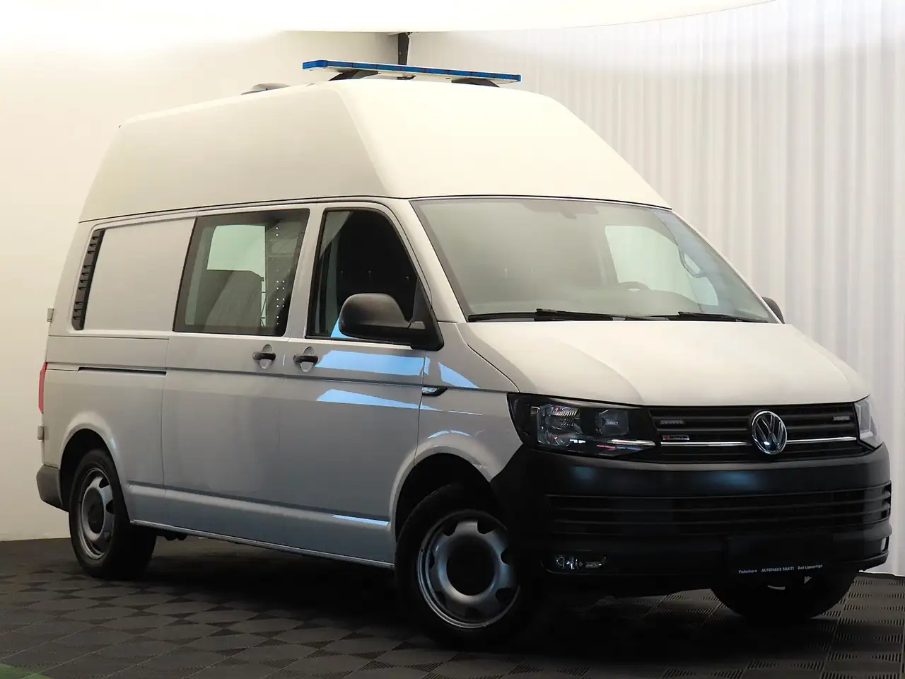 Volkswagen T6 Transporter T6.1 Van 4MOTION DSG 200 PS *lang& hoch,RARITÄT* — photo 1 of 40