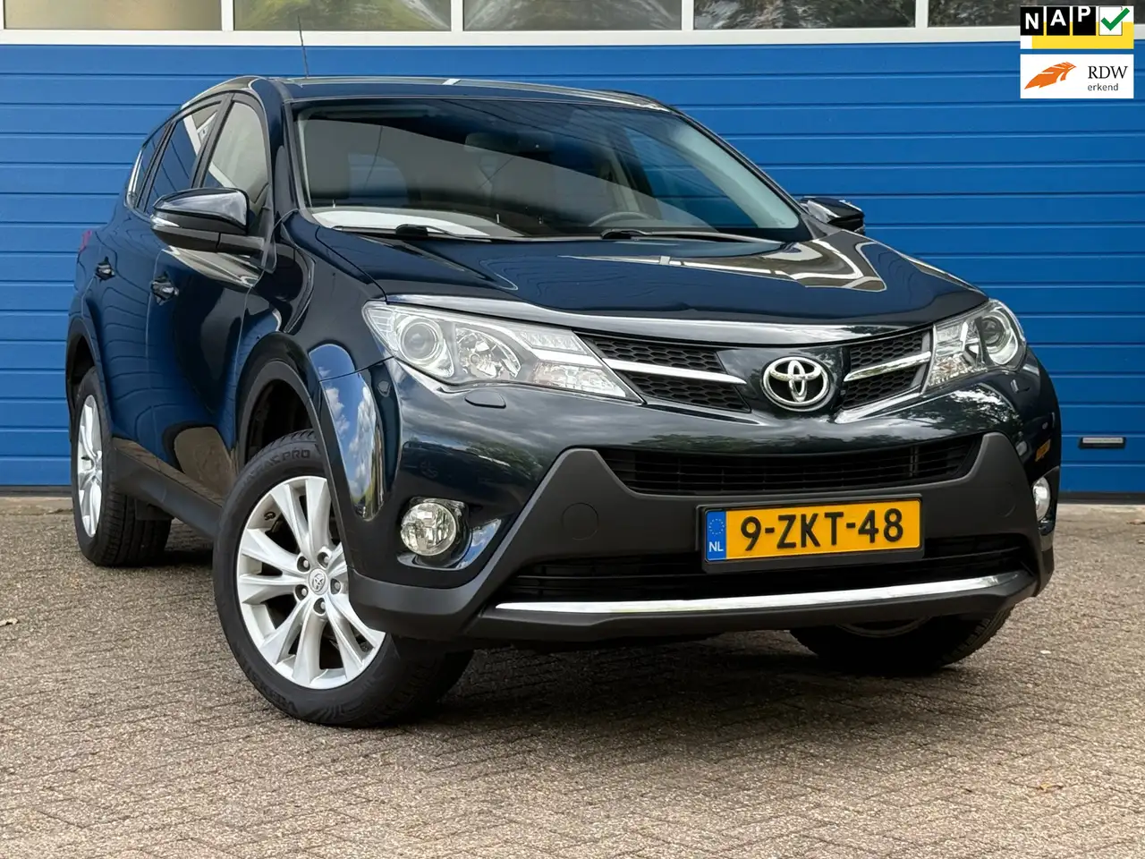 Toyota RAV 4 2.0 Executive Business 4WD Automaat|Leder|Navi — photo 1 of 21