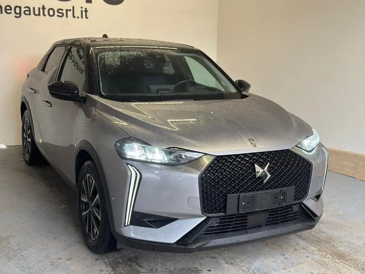 2024 DS Automobiles DS 3 PureTech 100 Bastille Business, photograph 2