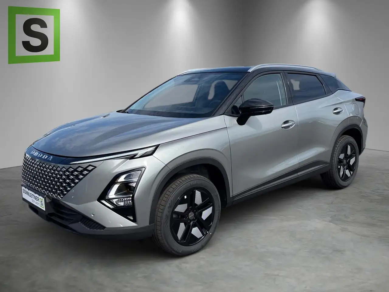 Omoda 5 OMODA 5 Premium Hybrid — photo 1 of 11