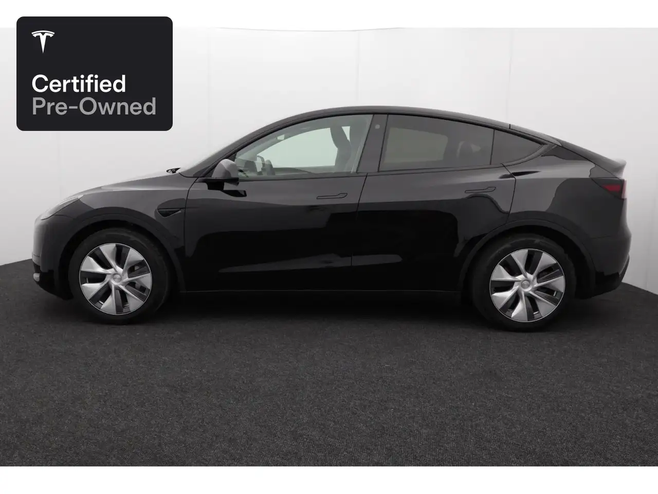 2023 Tesla Model Y Rear-Wheel Drive "Certified Pre-Owned", photograph 5
