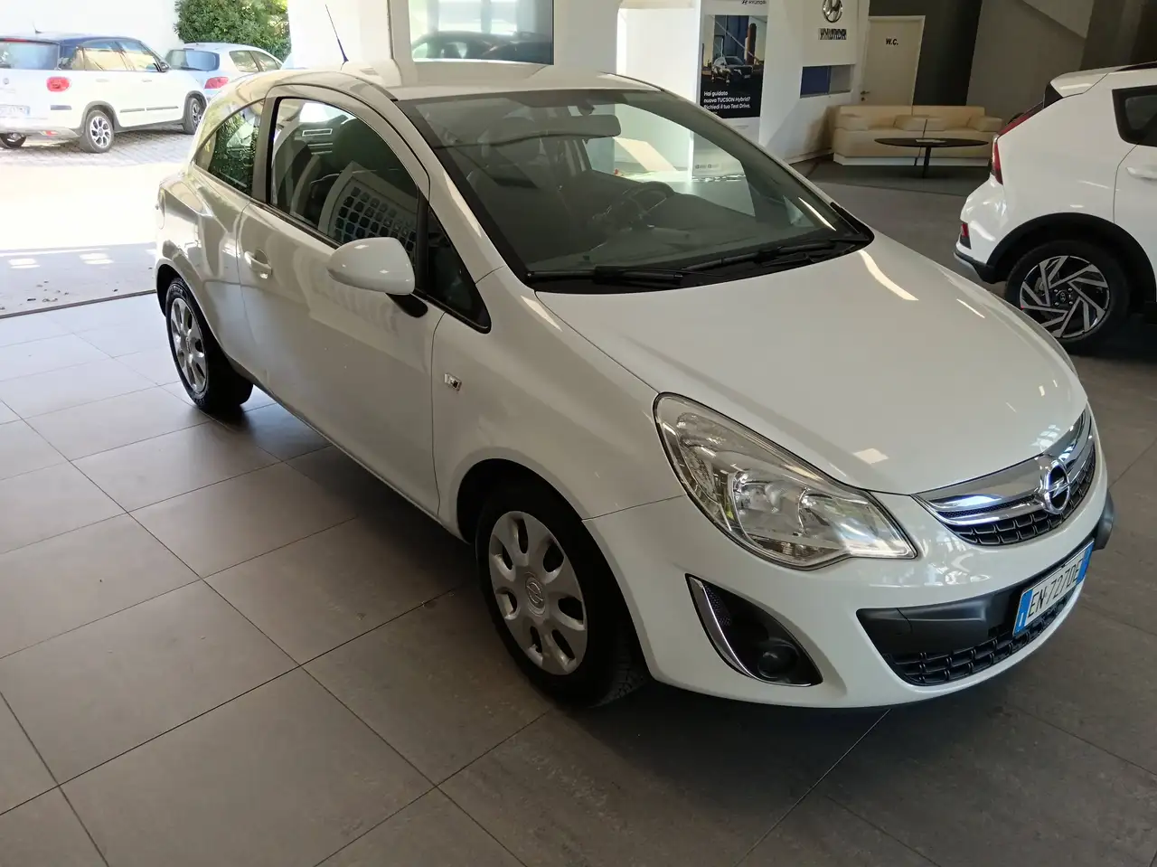Opel Corsa Corsa IV 2010 3p 1.2 Edition (elective) Gpl-tech 85cv — photo 1 of 15