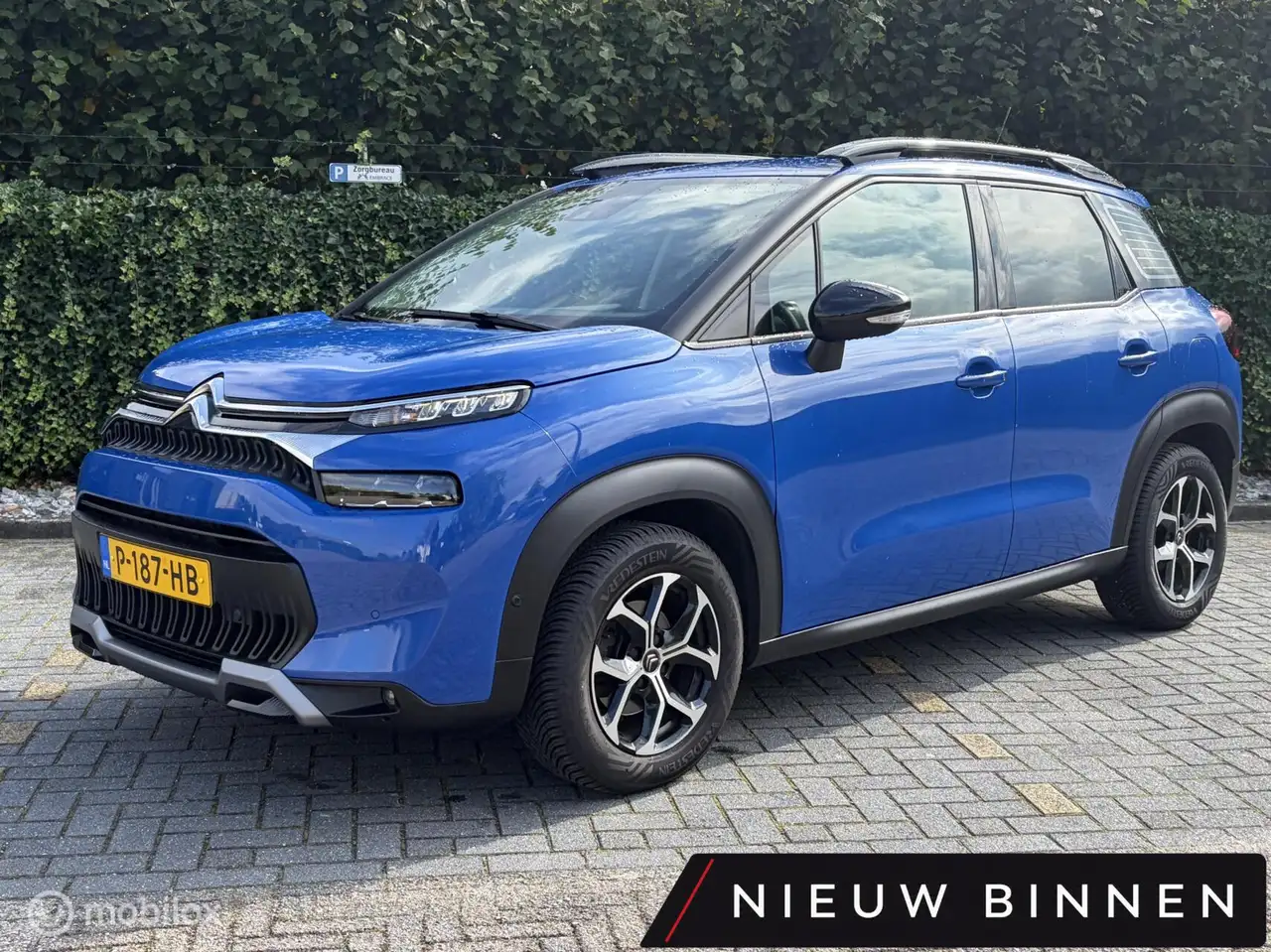 Citroen C3 Aircross 1.2 PureTech Shine NAVI / CLIMA / CRUISE / NAP / — photo 1 of 12