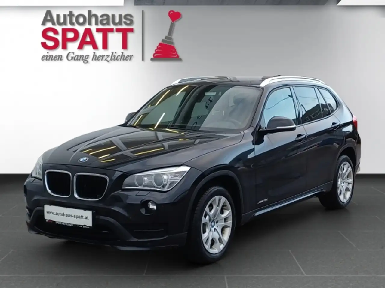 BMW X1 X1 xDrive18d Österreich Paket !! Neuzugang !! — photo 1 of 7