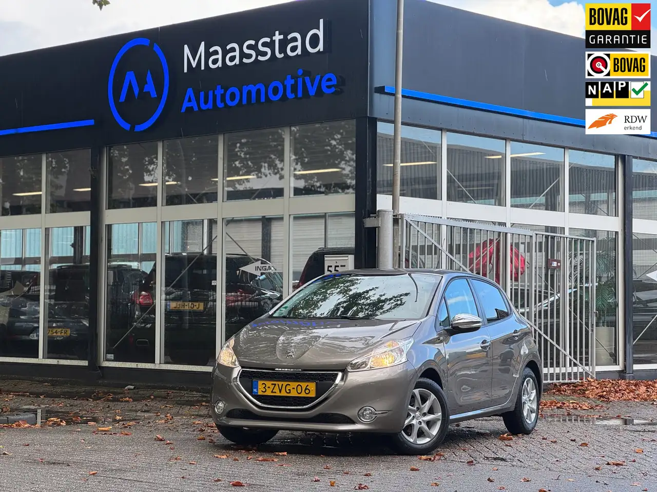 Peugeot 208 1.2 PureTech Style Airco lage KMS 5drs Volle onder — photo 1 of 40