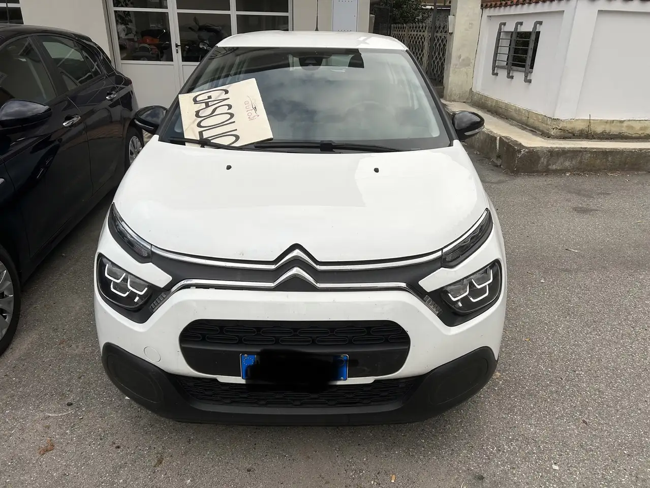 Citroen C3 1.500 HDI FEEL — photo 1 of 13
