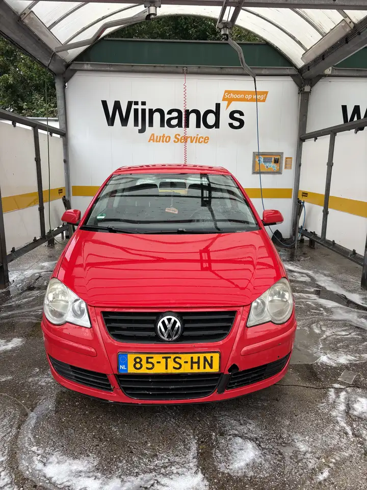Volkswagen Polo 1.2 Comfortline Apk 23-06-2027 Prijs Bespreekbaar — photo 1 of 15