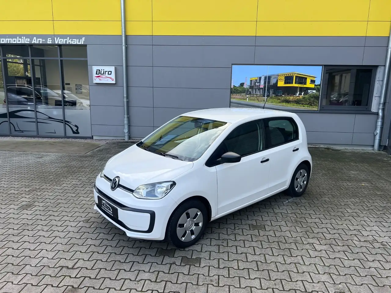 Volkswagen up! take up! BMT/Start-Stopp/KLIMA/8xBEREIFT — photo 1 of 24