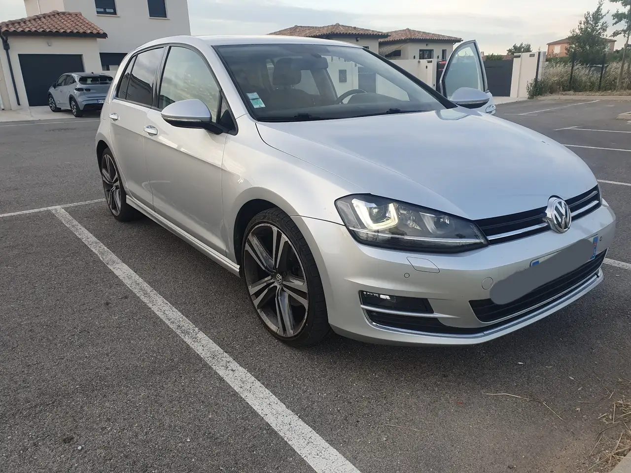 Volkswagen Golf 2.0 TDI 150 BlueMotion Technology FAP 4Motion Cara — photo 1 of 14