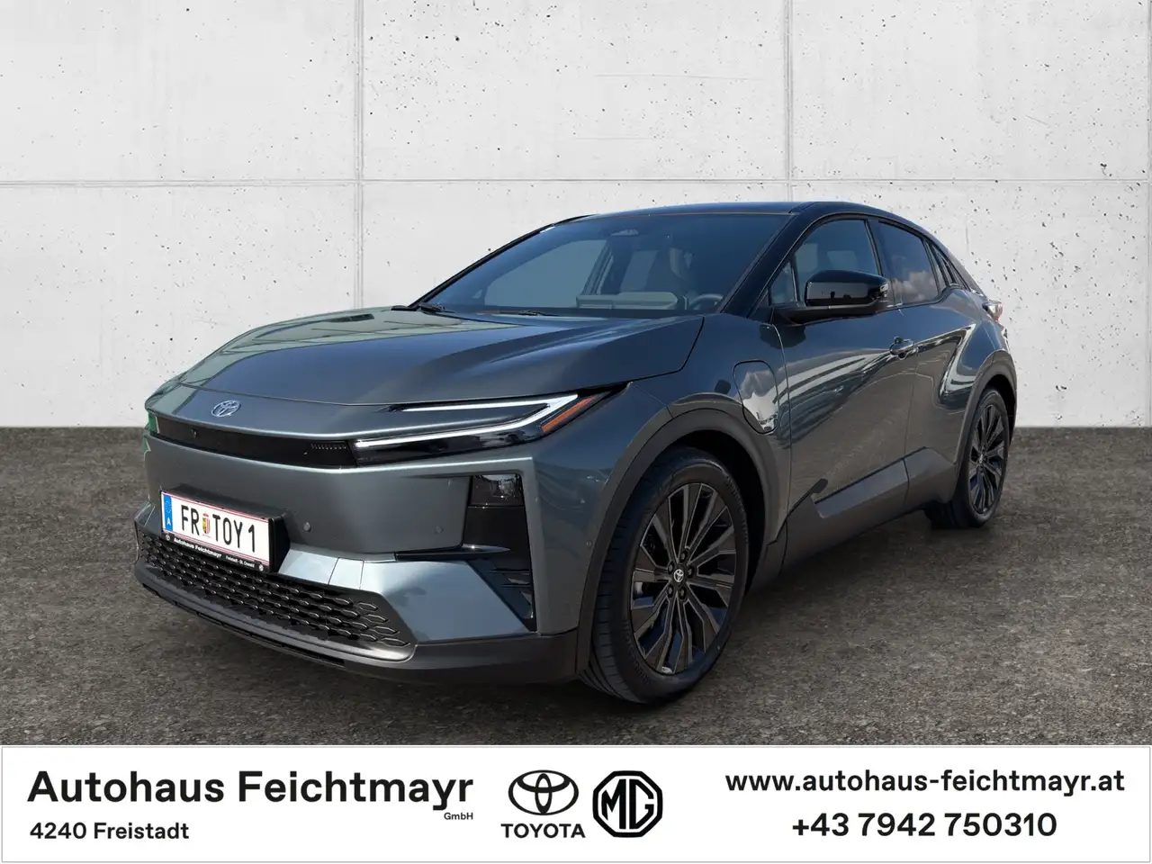 Toyota C-HR + Elektrik AWD Lounge - 501km Reichweite 5t. — photo 1 of 11