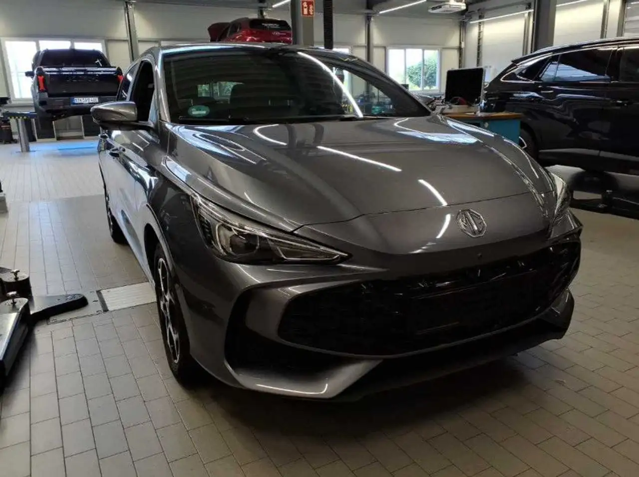 MG MG3 1.5 Hybrid+ Luxury LED 360° Navi ACC 16" — photo 1 of 9