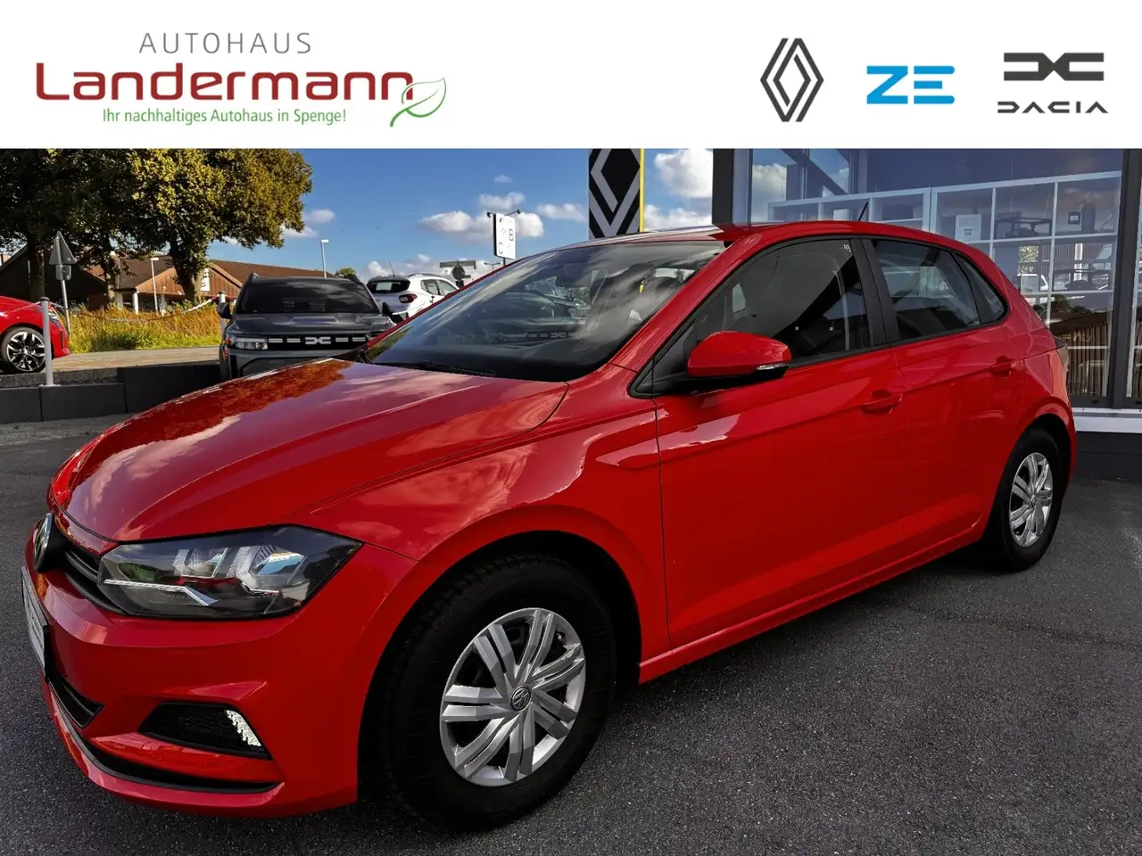 Volkswagen Polo 1.0 Trendline — photo 1 of 19